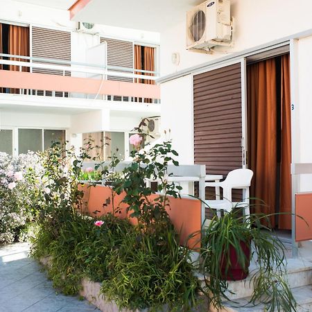 Sunlight Hotel Benitses  Dış mekan fotoğraf
