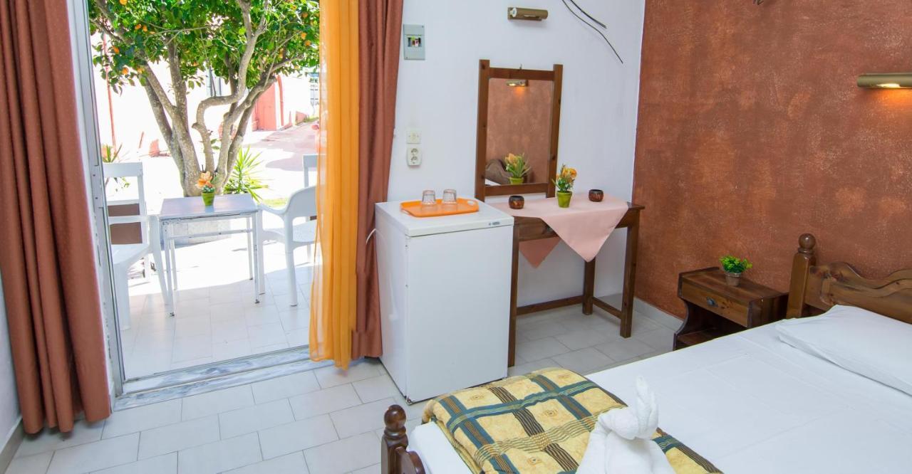 Sunlight Hotel Benitses  Dış mekan fotoğraf