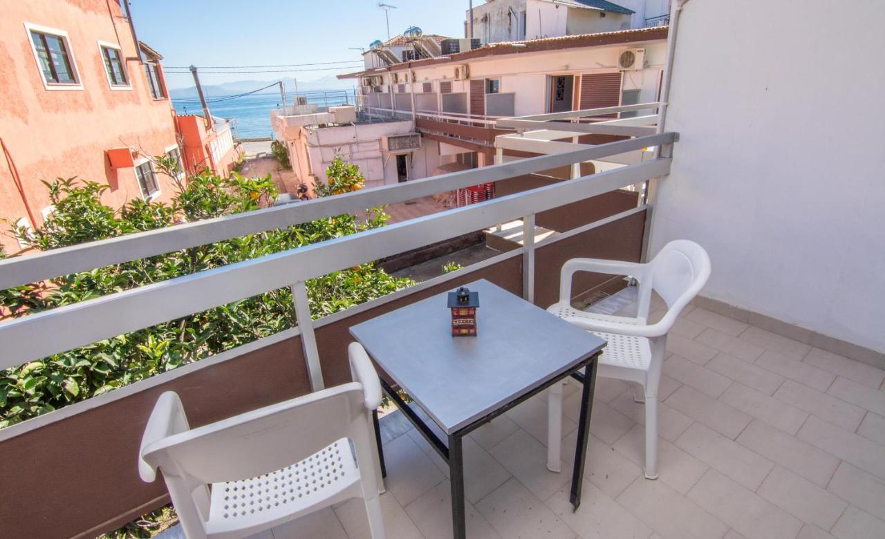 Sunlight Hotel Benitses  Dış mekan fotoğraf