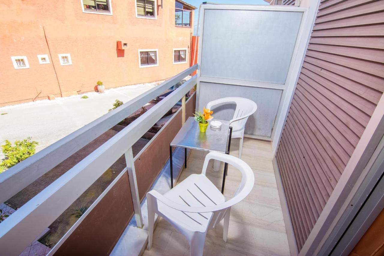 Sunlight Hotel Benitses  Dış mekan fotoğraf