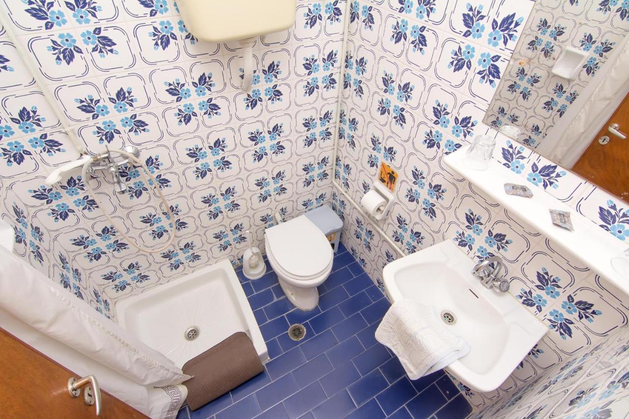 Sunlight Hotel Benitses  Dış mekan fotoğraf