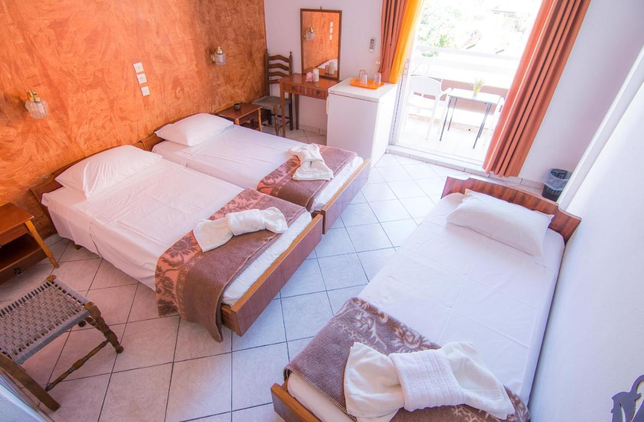 Sunlight Hotel Benitses  Dış mekan fotoğraf
