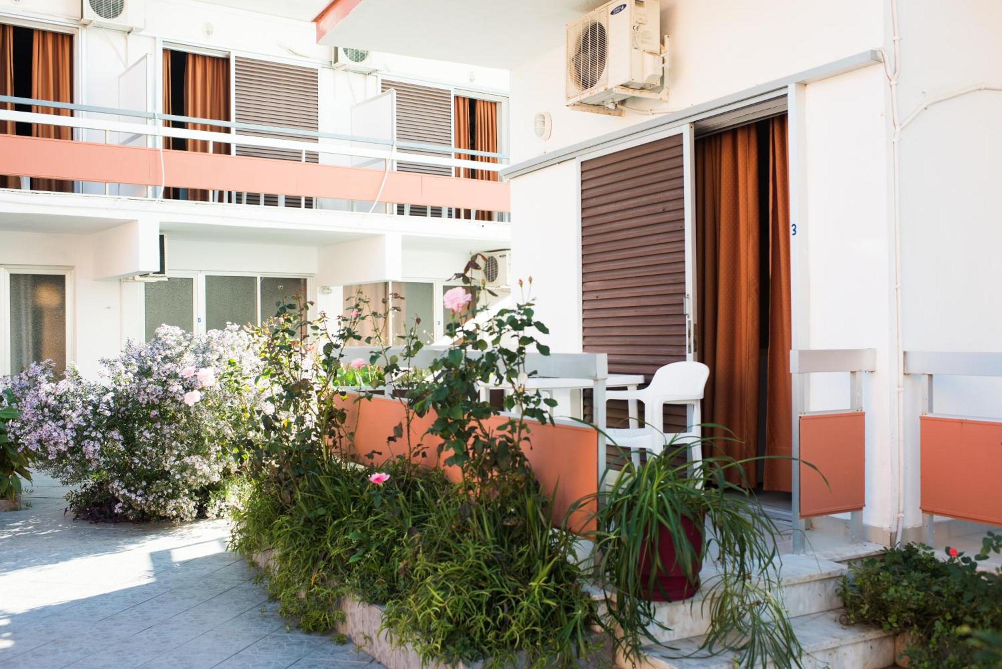 Sunlight Hotel Benitses  Dış mekan fotoğraf